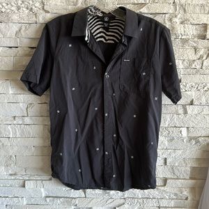 Volcom short sleeved buttoned down